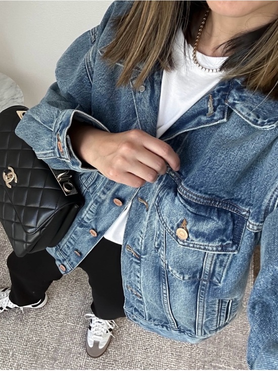 Levi's Jackets & Blazers - Levi’s ’90s Denim Trucker Jacket, XS